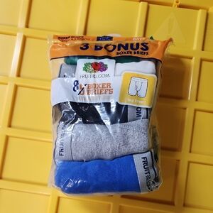 Fruit of the Loom Boys Boxer Briefs - Black, Gray, Blue, Green. Size Small 6-8